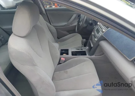 2008 Toyota Camry Hybrid z USA, uszkodzony, nr VIN 4T1BB46K18U050974